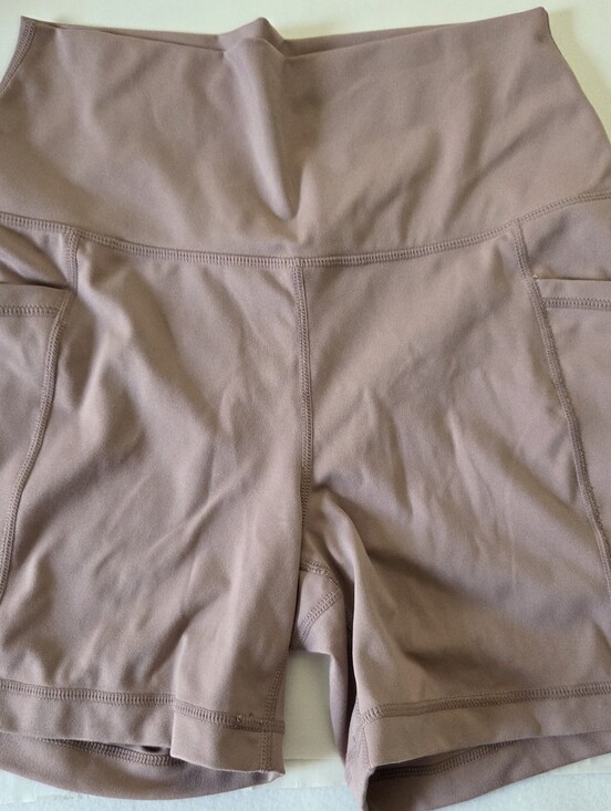 Pants - Yogalicious Lush Tribeca 5 Inch Short Large